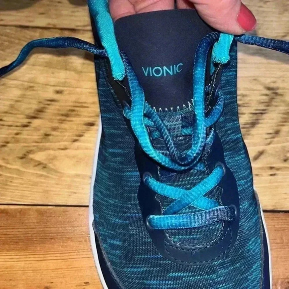 Vionic Comfort running/walking shoe blue/ black colorway - Picture 12 of 13